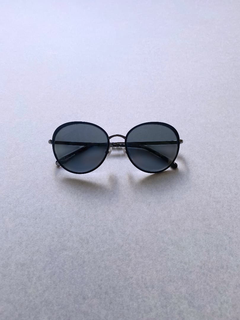 JeYeL【正規美品】CHANEL サングラス　ケース付き