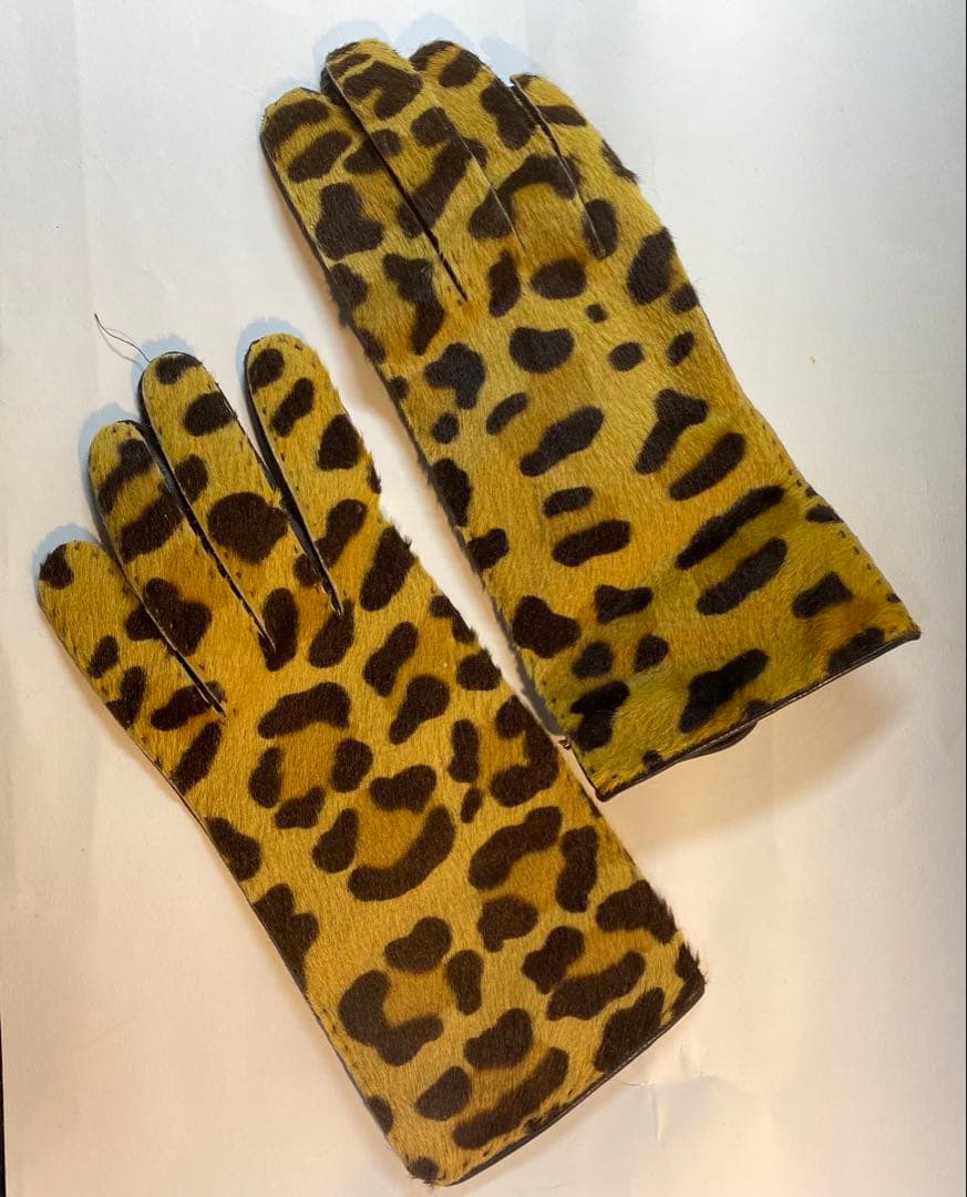 【クリスマス最終SALE!!】PRADAレザーグローブ7.5/レオパード本革毛皮