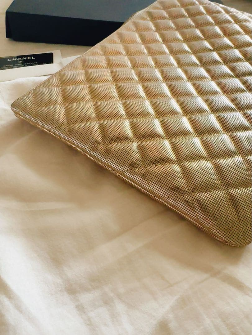 CHANEL マトラッセクラッチ