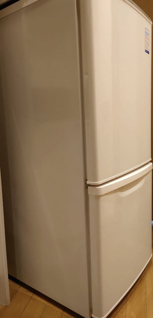 Panasonic パーソナル冷蔵庫 NR-B145W