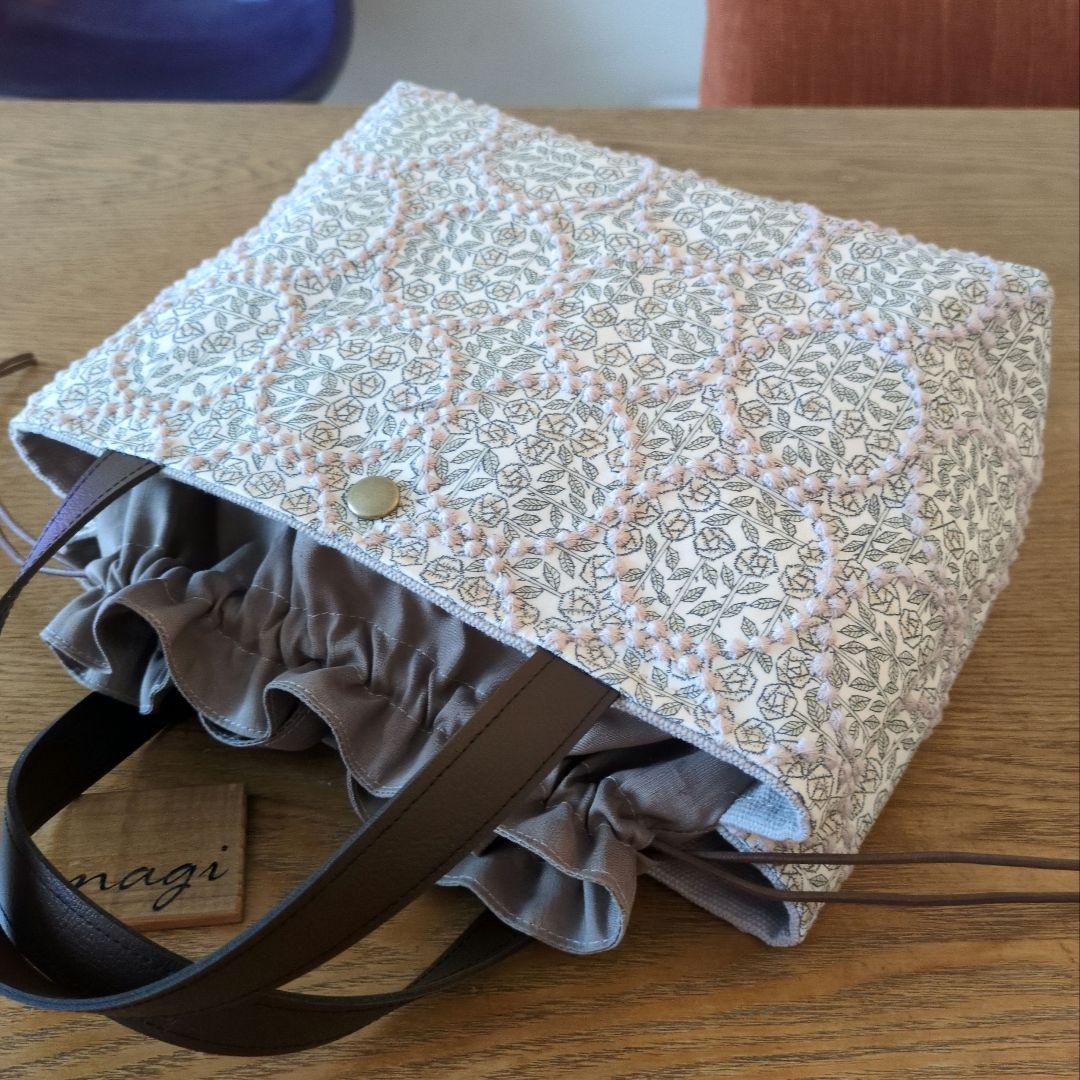 【1578】あおりポケットの巾着バッグ＊ミナペルホネン