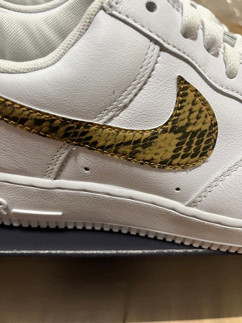 2019年製 NIKE エアフォース 1 low スネーク