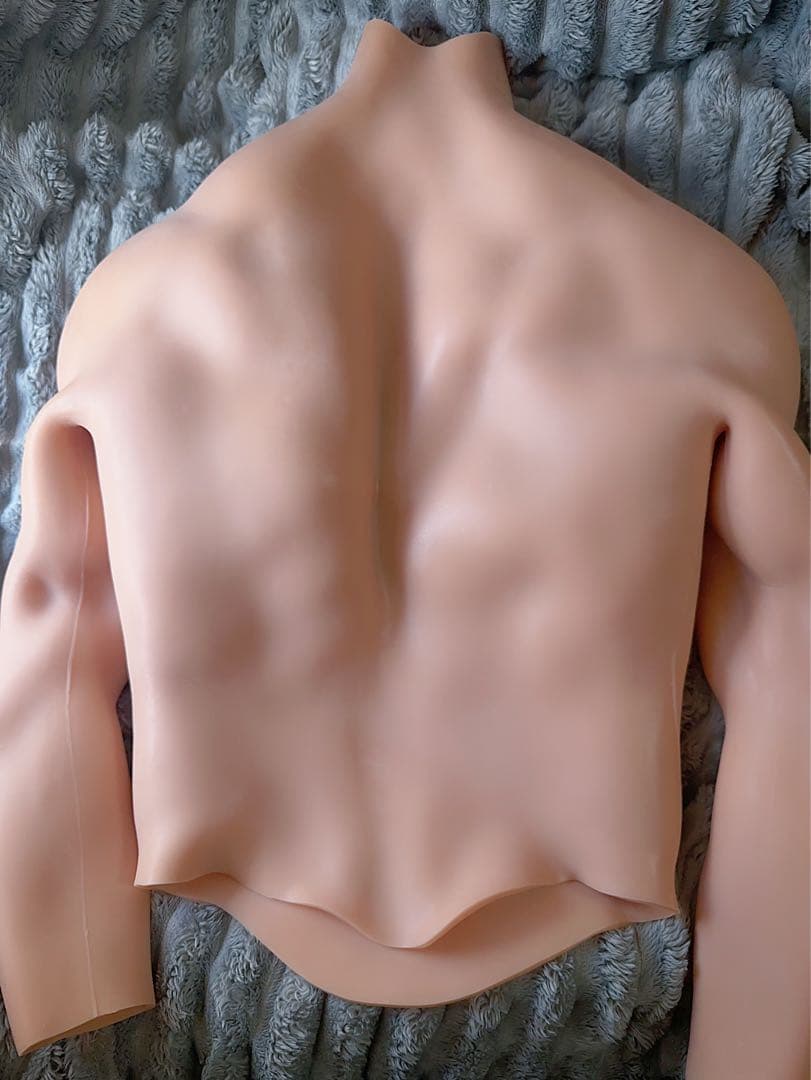 筋肉スーツ ボディスーツ シリコン