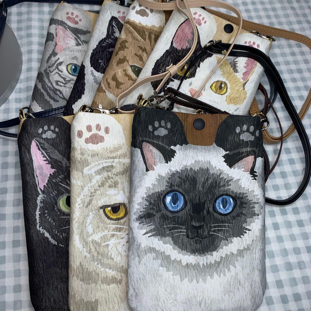 santa 黒猫柄スマホショルダーバッグ