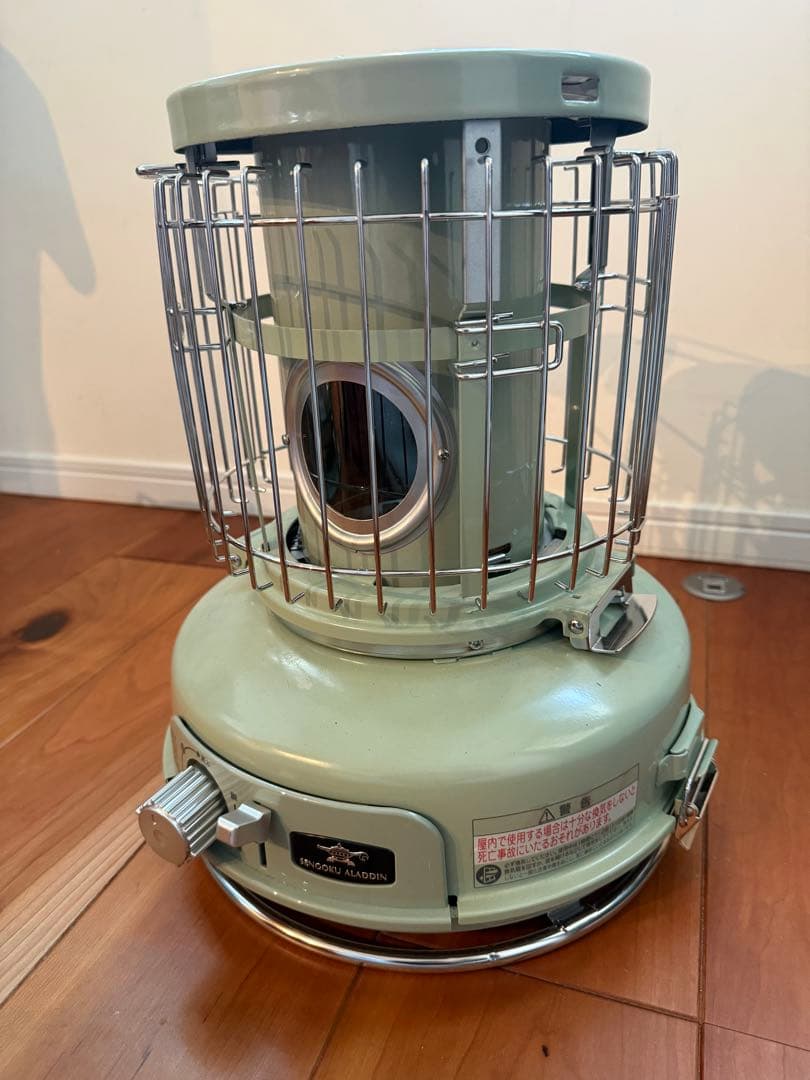 【2022年製/極美品】センゴクアラジン×ロゴス 限定ケース付 ガスストーブ