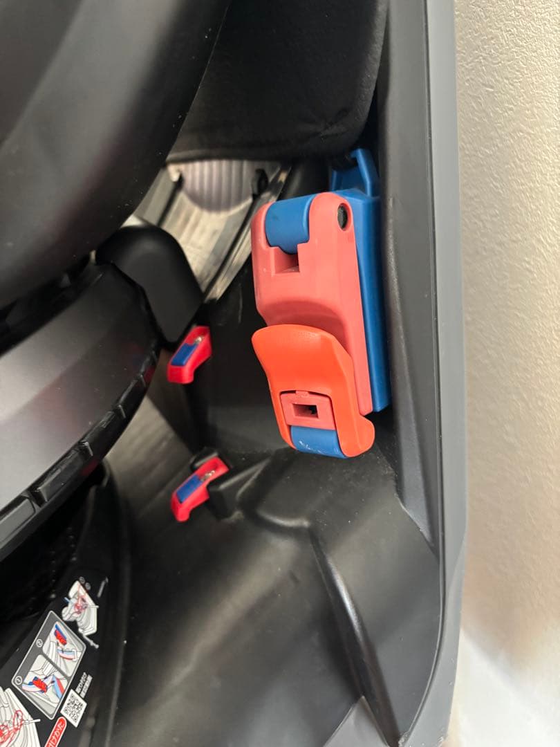 ［本日限定］Combi 回転式チャイルドシート CG-UTG 新生児　クルムーヴ