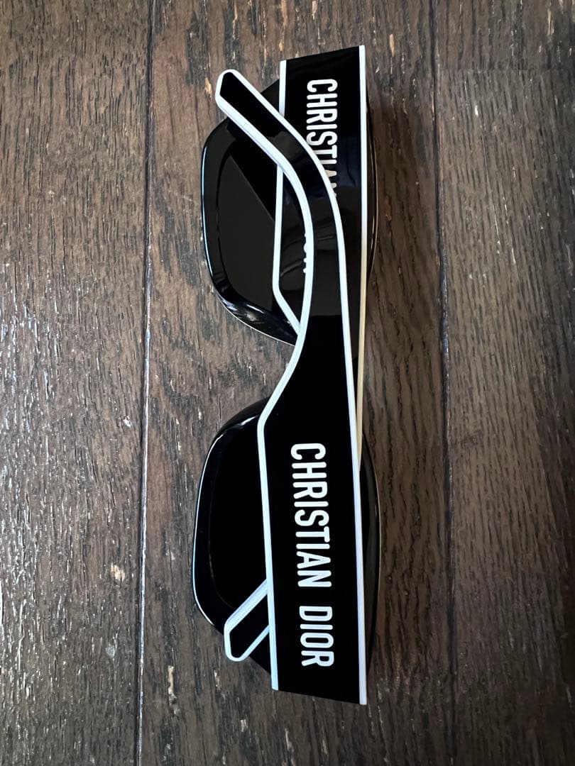 新品未使用　Christian Dior サングラス ケース付き