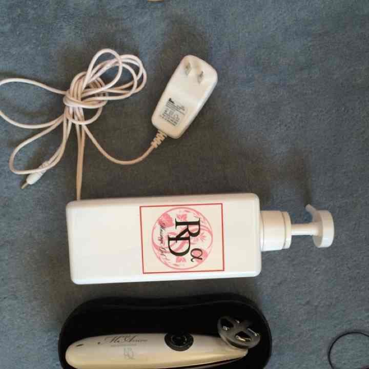 スリムビューティーハウス 美顔器とマッサージジェル