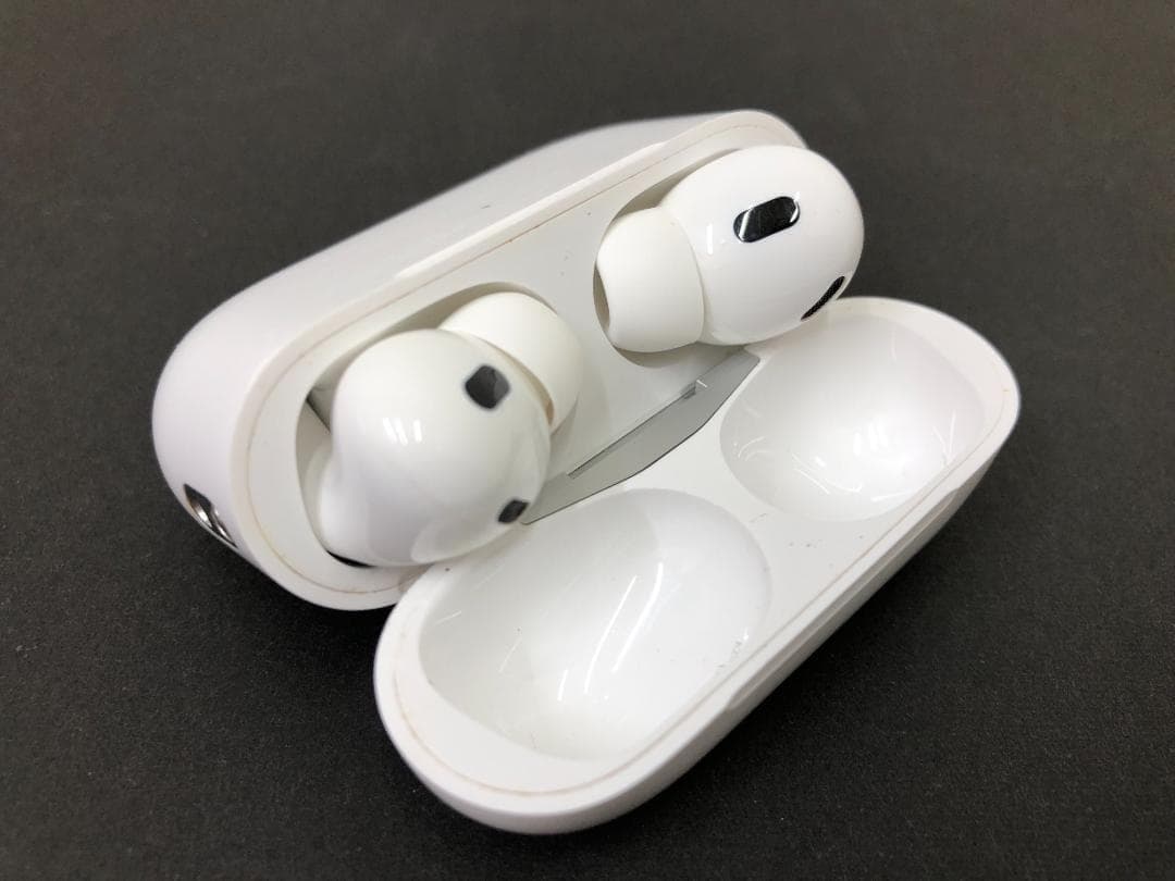 CZ）AirPods Pro (第2世代) MagSafe充電 MTJV3J/A