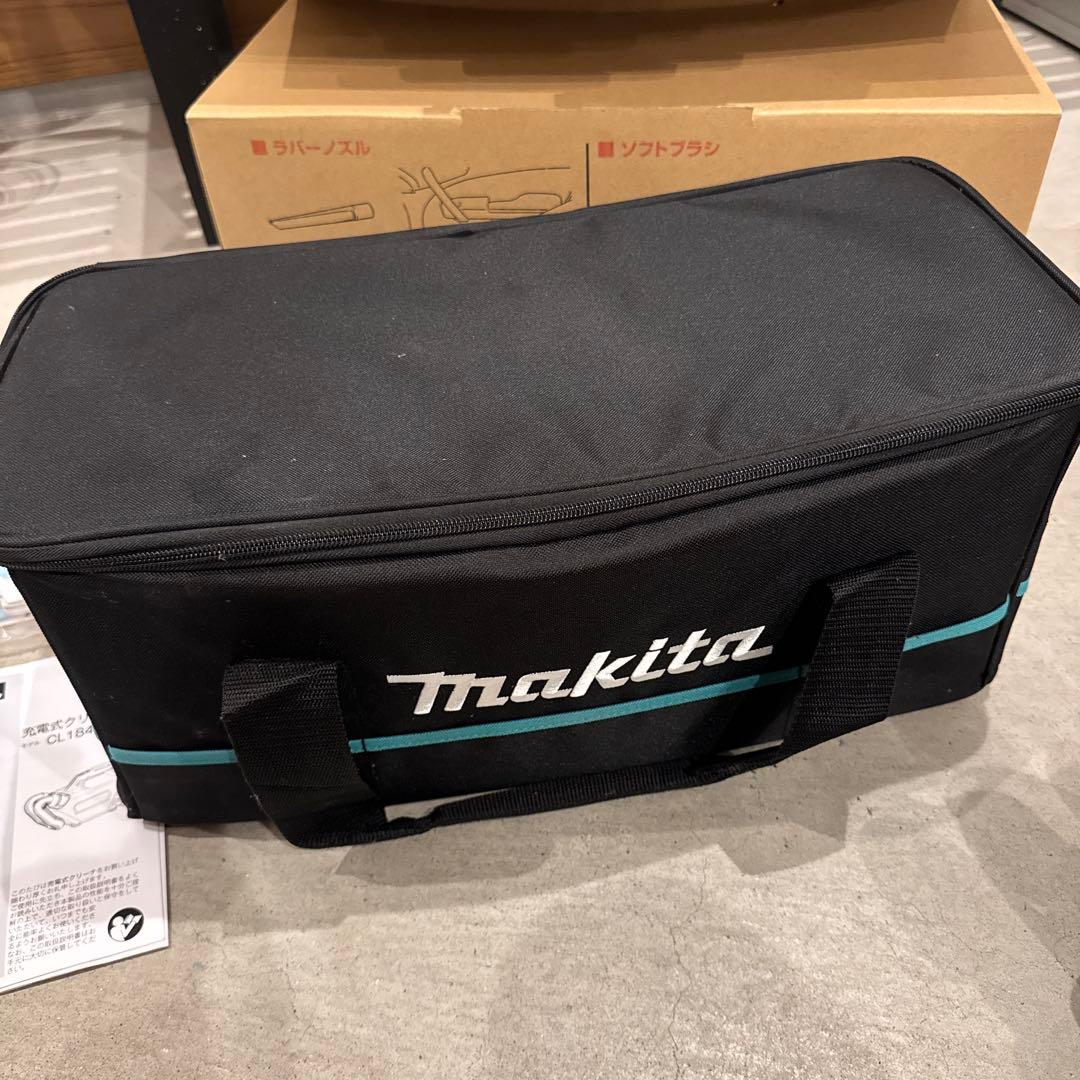 マキタ　充電式クリーナー　CL184DZ