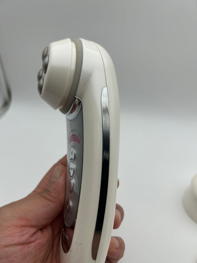 セルキュア4Tプラス美顔器 2つのヘッド付き