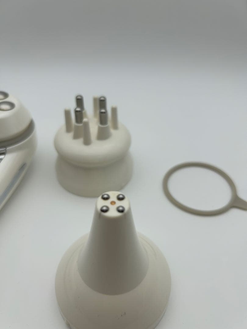 セルキュア4Tプラス美顔器 2つのヘッド付き