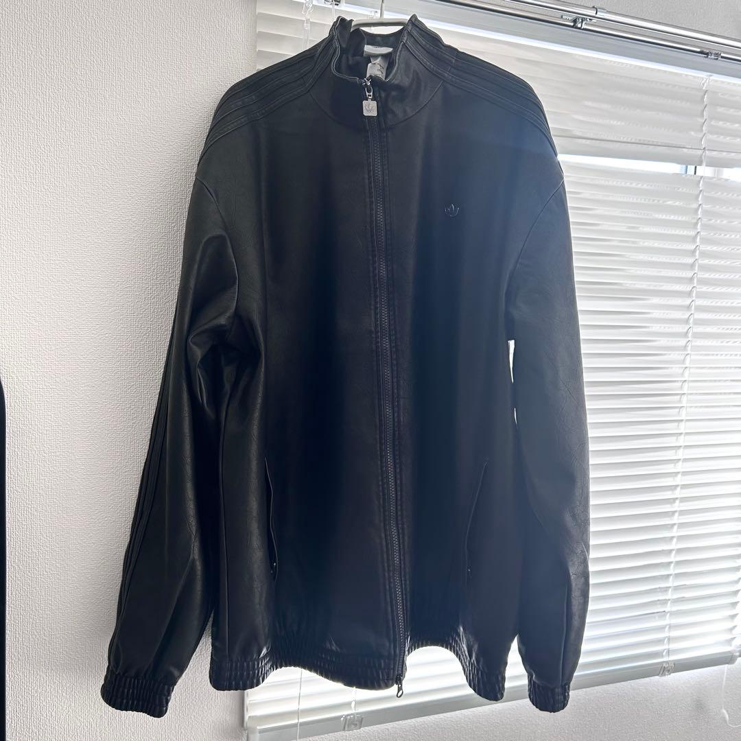 【美品】アディダス プレザーファイヤーバード オーバーサイズトラックトップ