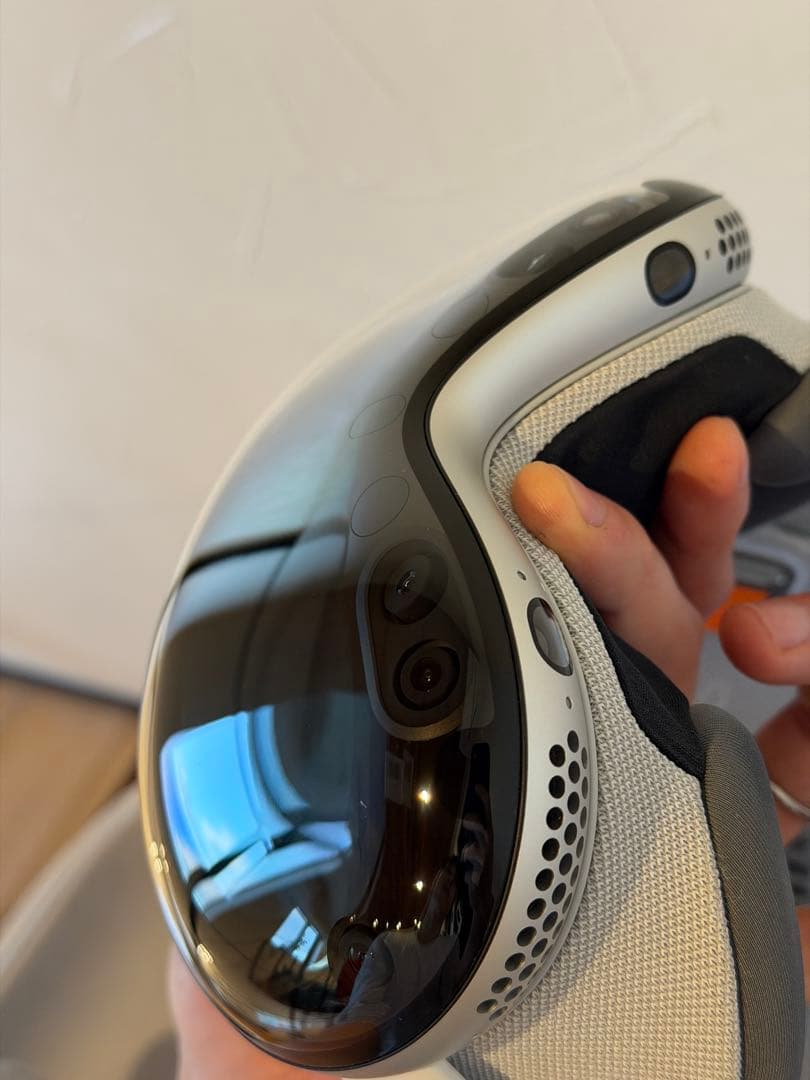 【おまけ多数】Apple vision Pro M2(512GB)