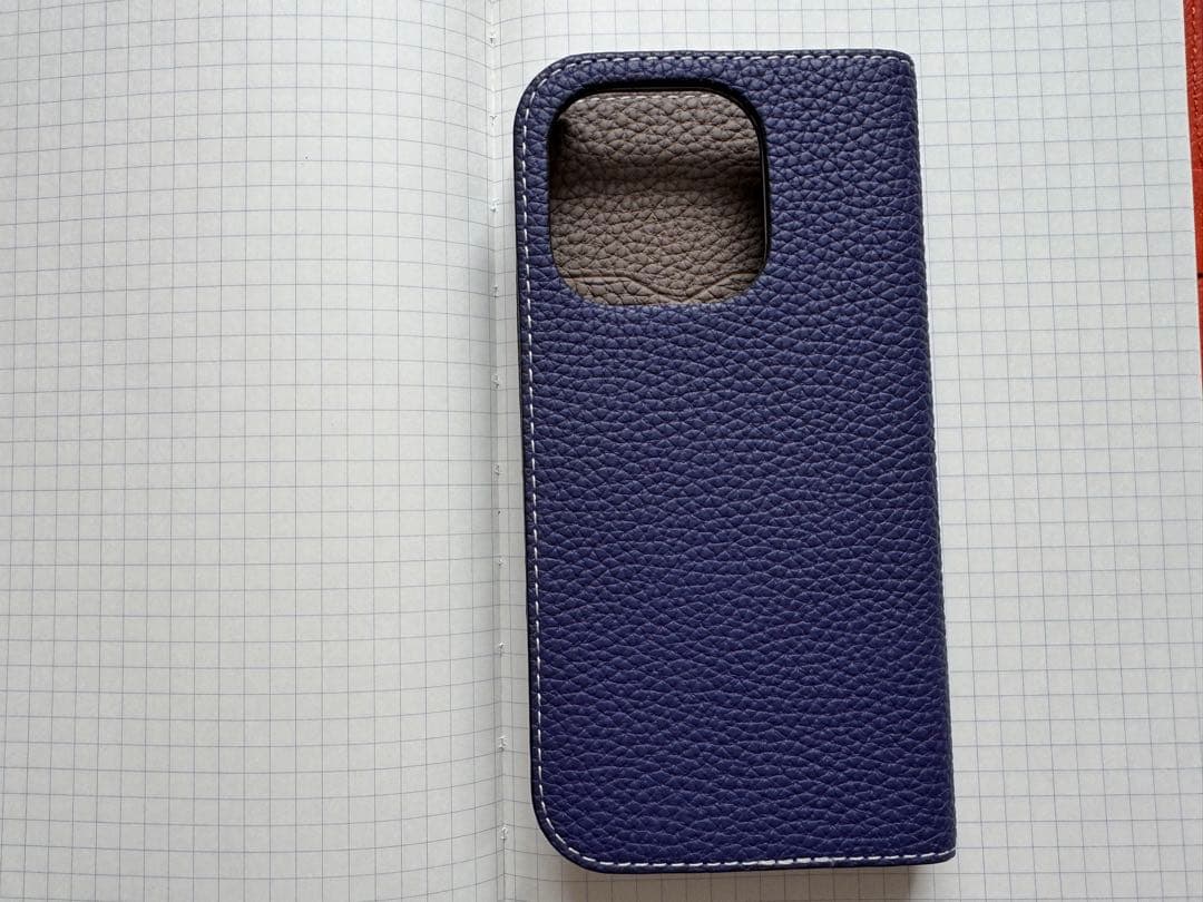 ボナベンチュラ　iPhone15proケース