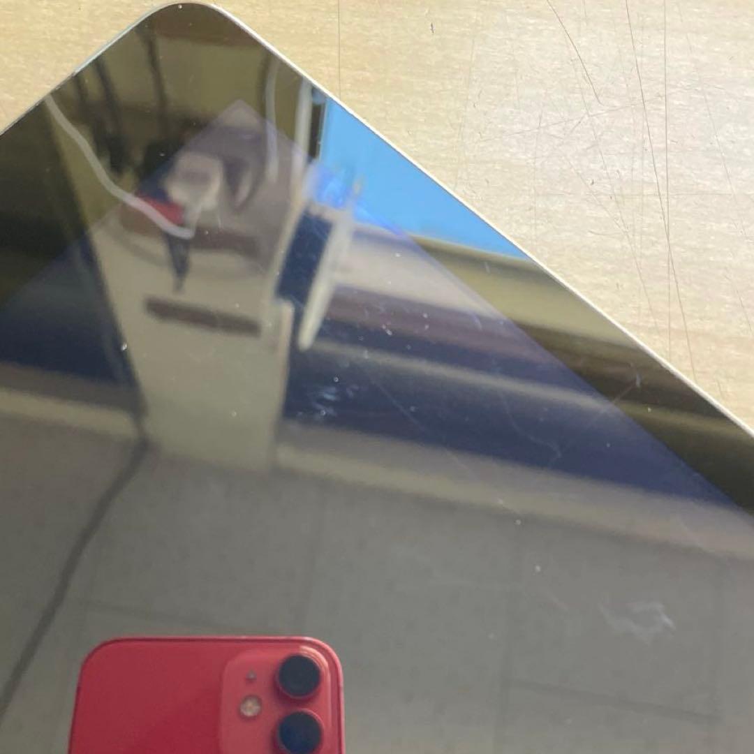 iPad 第5世代　スペースグレイ　32GB SIMフリー　A1823