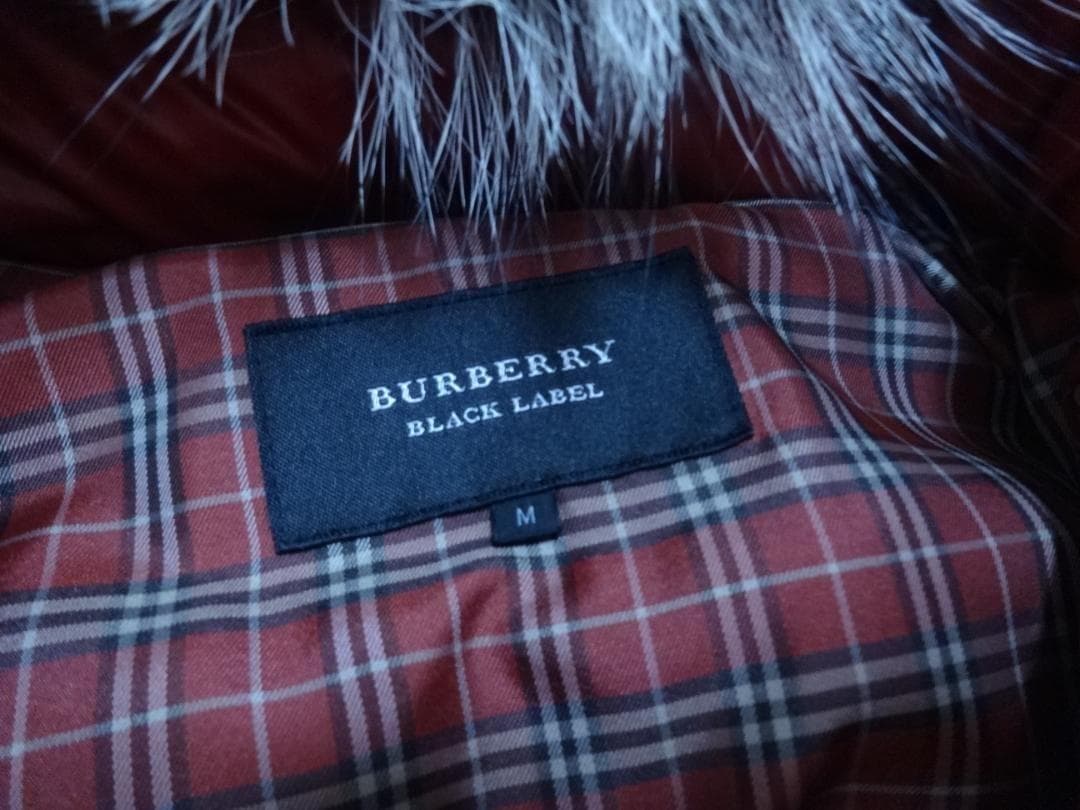 1.2回短時間着品　バーバリーブラックレーベル　ダウンジャケット　Ｍ