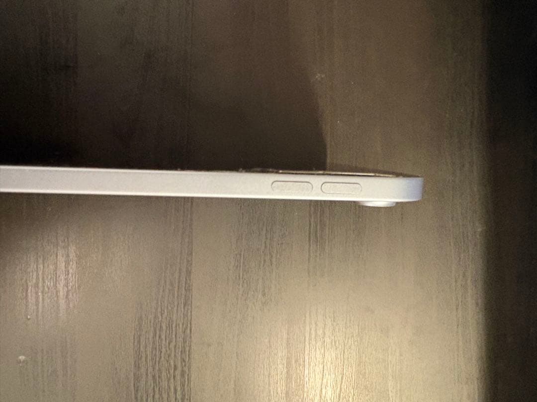 iPad Air 第4世代256GB Wi-Fi 画面割れ タッチ・動作確認済