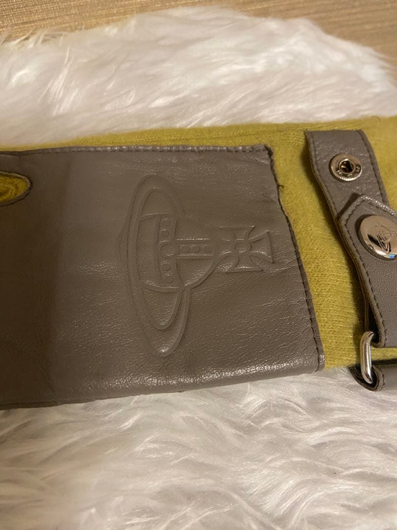 希少レア品.Vivienne Westwood ウールベレー帽.レザー手袋セット