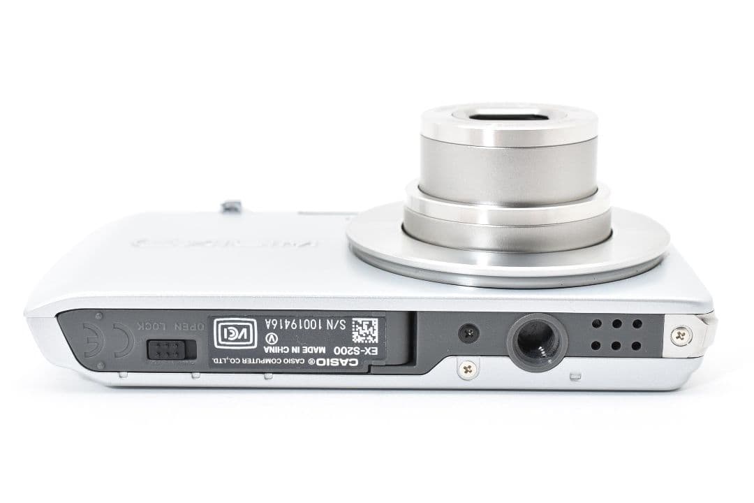 CASIO EXILIM EX-S200 シルバー