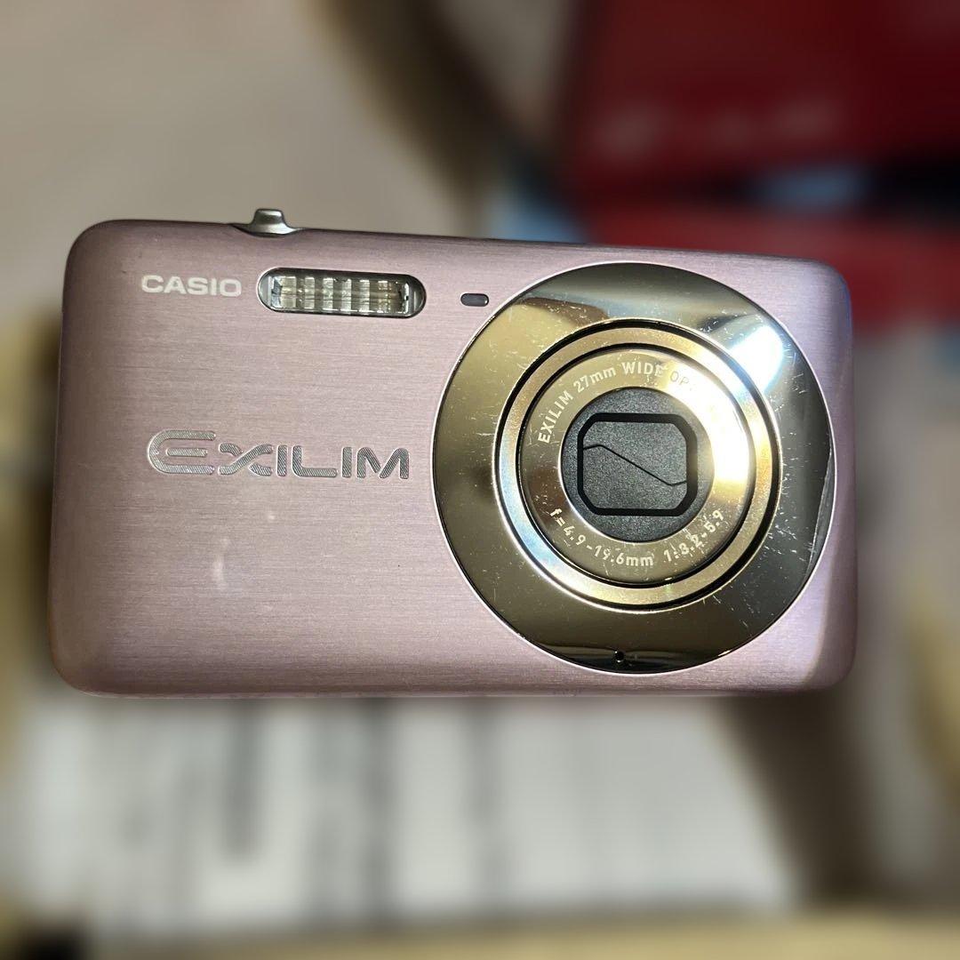 CASIO EXILIM コンパクトデジタルカメラ ピンク　全て揃っています