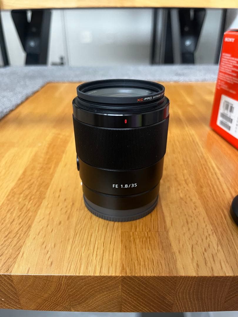 SONY FE 35mm F1.8 SEL35F18F プロテクター付き