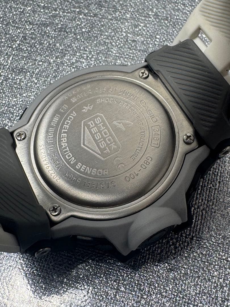 美品 G-SHOCK 「G-SQUAD」GBD-100 Bluetooth