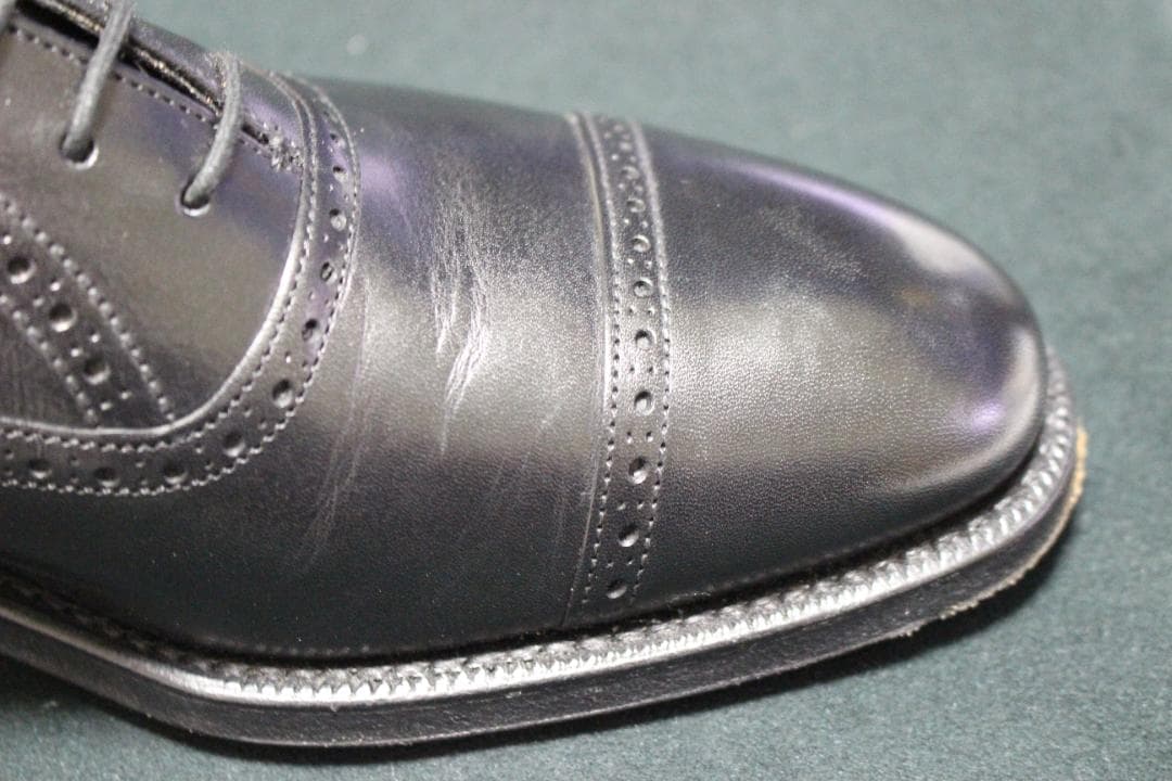 【新品同様】Church’s73ラスト パンチドキャップ 黒カーフ 革底7.5F