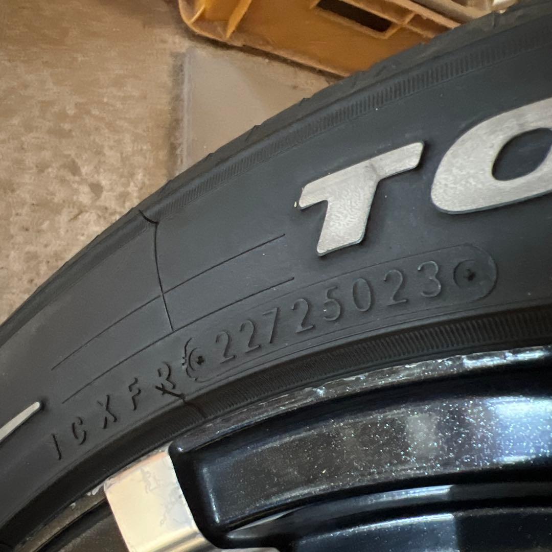 ハイエース18インチタイヤホイールセット83