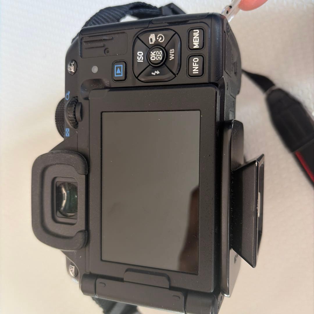 PENTAX デジタル一眼レフカメラ 18-35mm