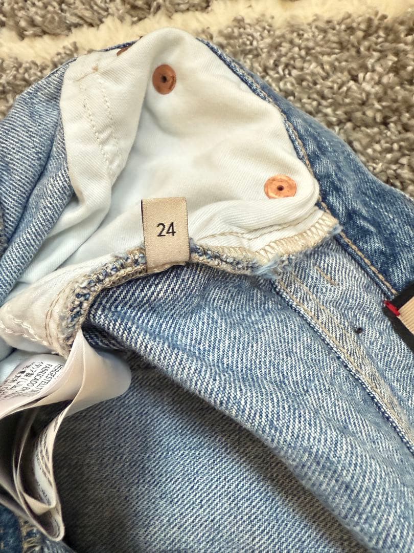 GUCCI デニムショートパンツ ライトブルー ネコちゃん 24インチ XS