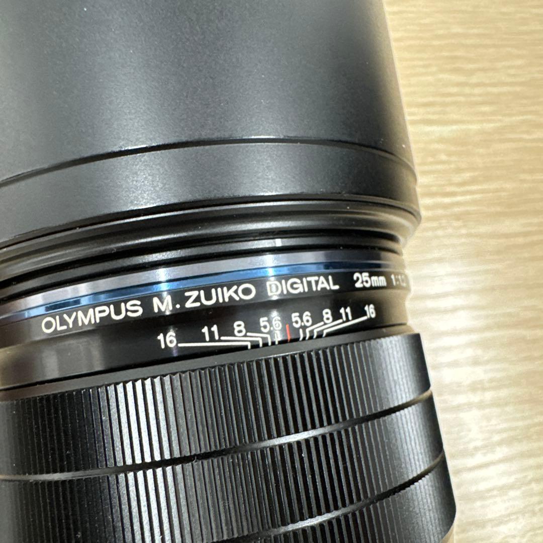 在*中様 M.ZUIKO DIGITAL ED 25mm F1.2 PRO レン