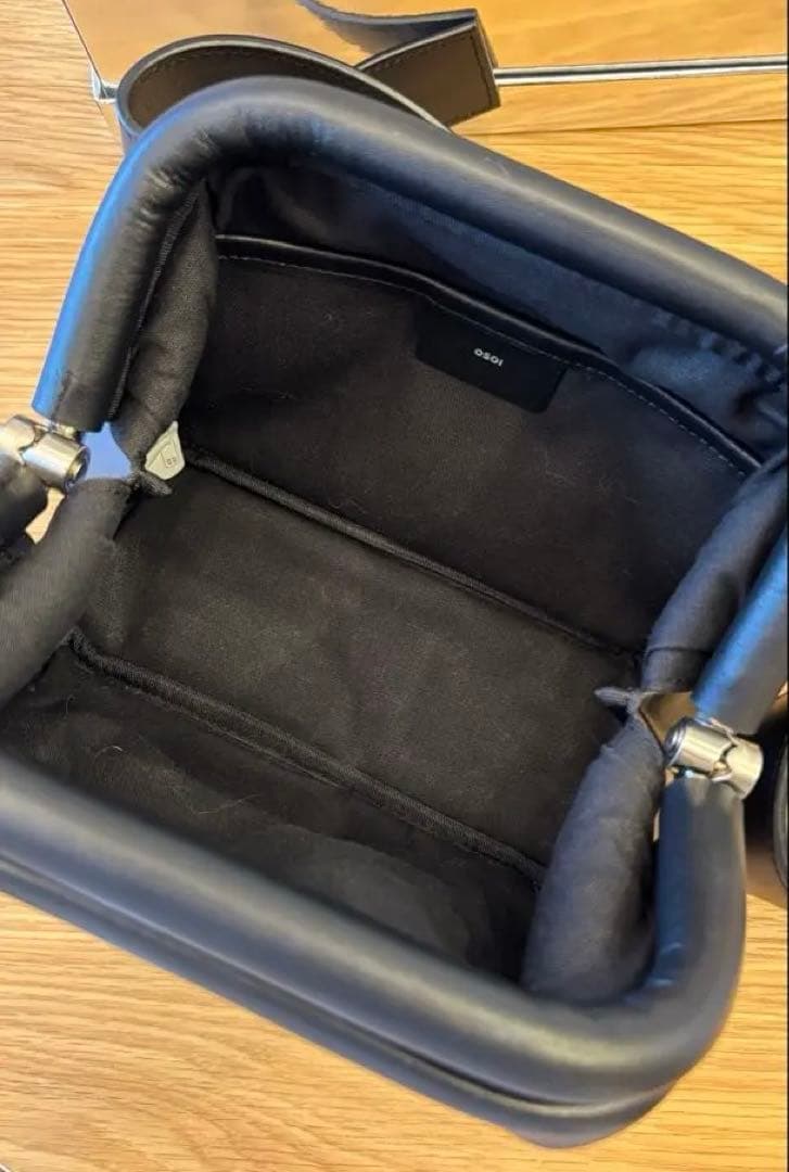 OSOI MINI BROT 黒 ブラック