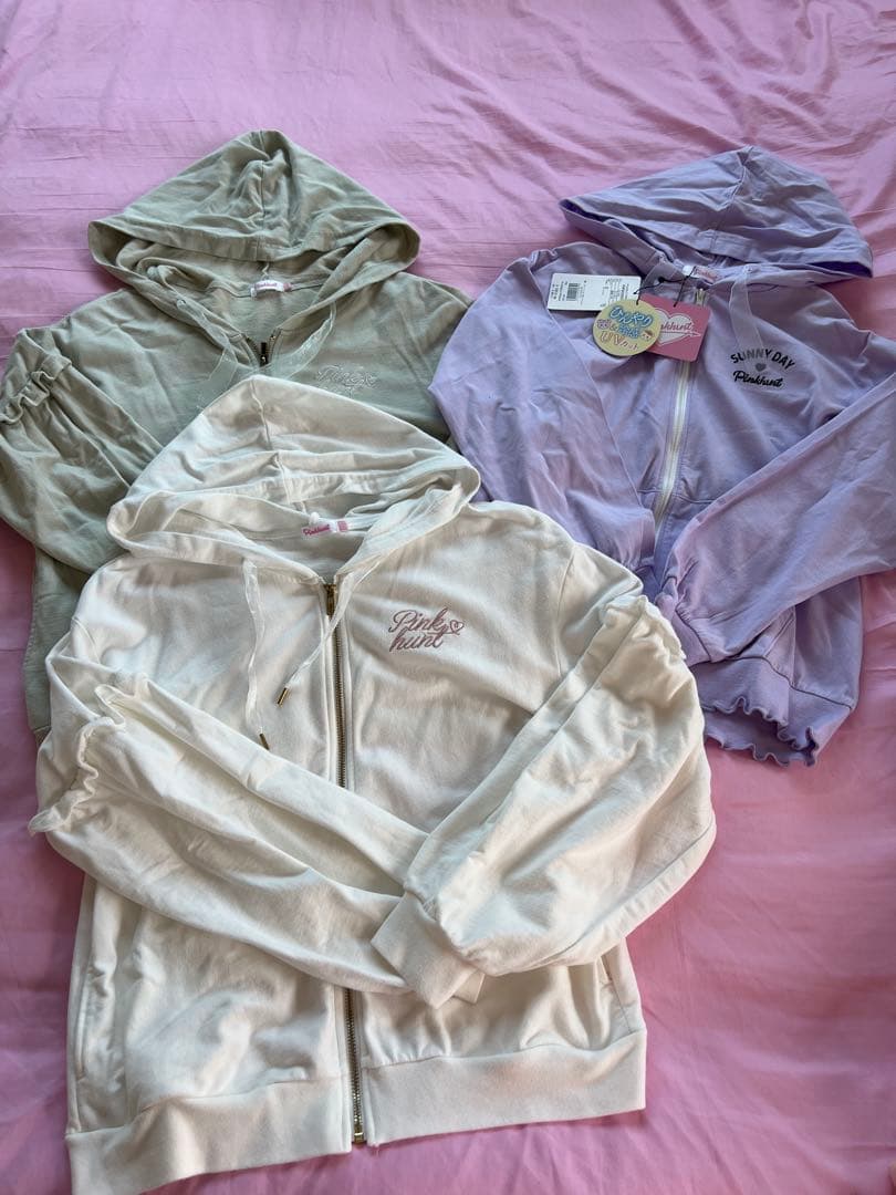 りー　女の子　150サイズ　秋冬　アウター　トップス　ショーパン　パーカー