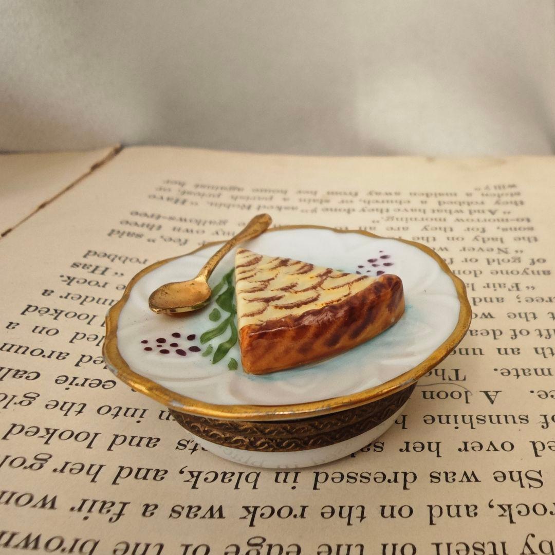 リモージュボックス　タルトプレート　フランス製小物入れ　ミニチュア