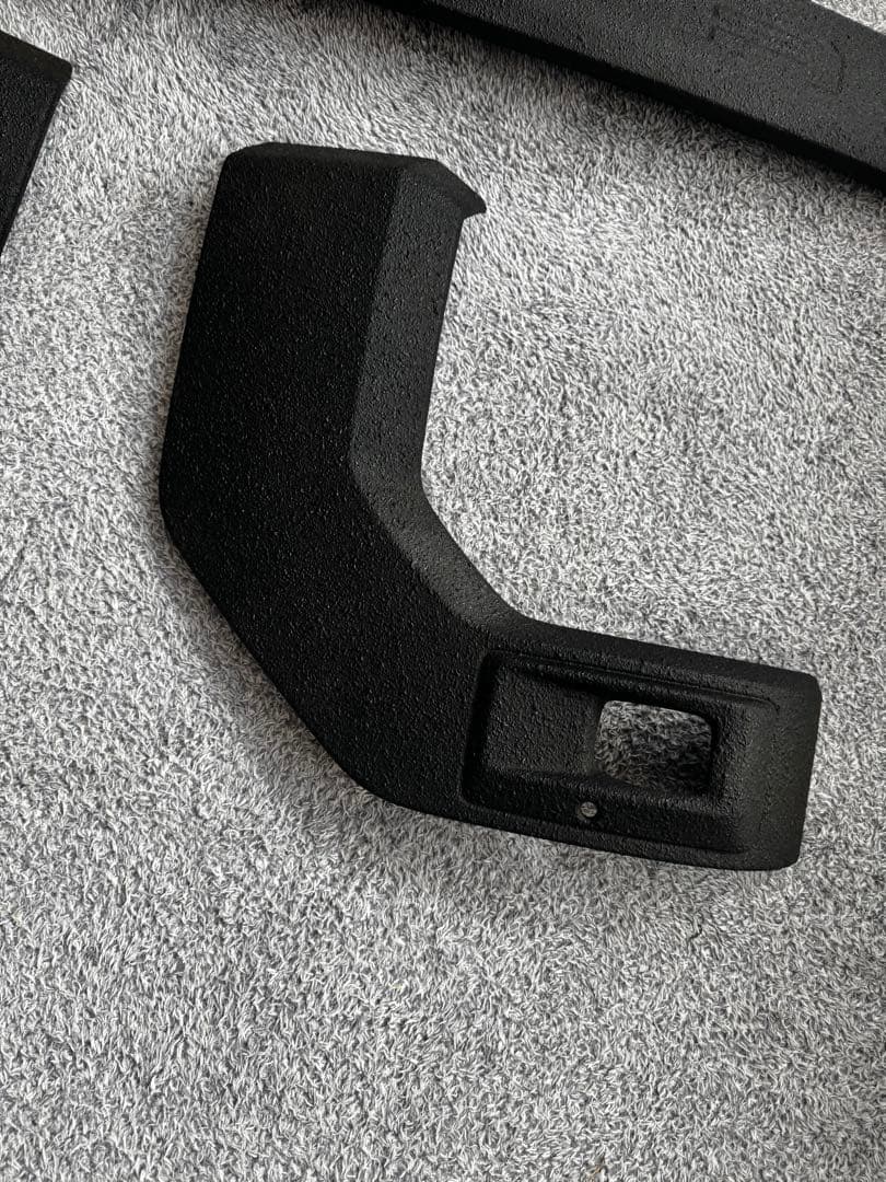 デリカミニ　ダイナミックシールド　フロントグリル　リアガーニッシュ　ラプター塗装