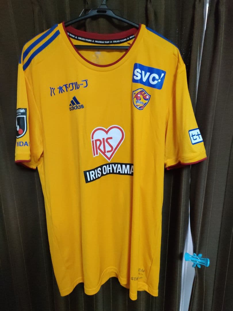 ベガルタ仙台　2022年ユニフォーム　張本智和選手サイン入り 4XO