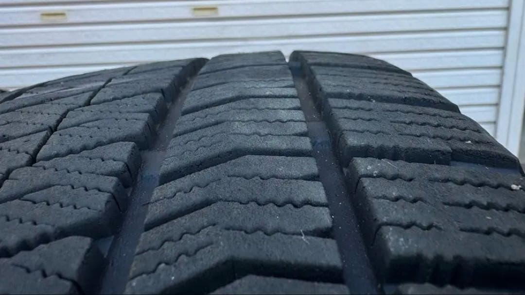 BS VRX2 17インチ スタッドレスタイヤ 225/60R/17 SMACK