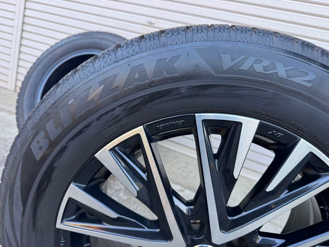 BS VRX2 17インチ スタッドレスタイヤ 225/60R/17 SMACK