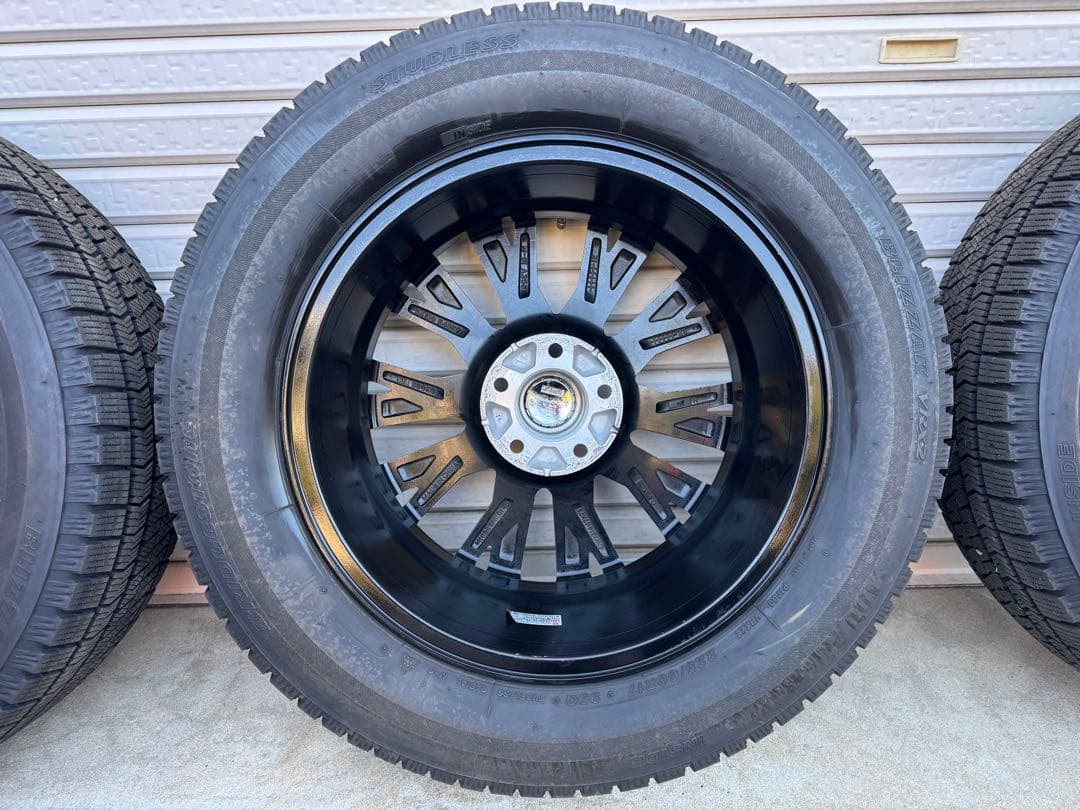 BS VRX2 17インチ スタッドレスタイヤ 225/60R/17 SMACK