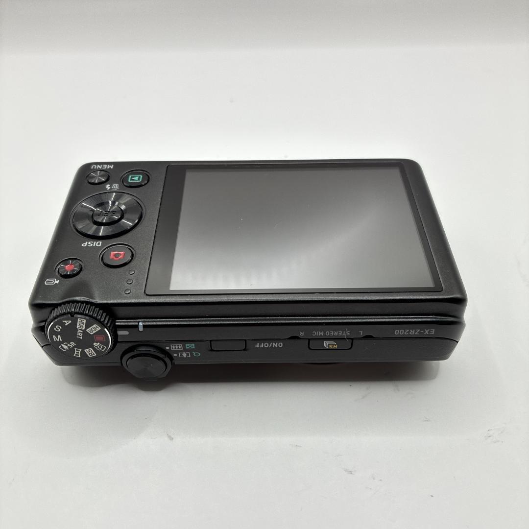 CASIO EXILIM EX-ZR200 デジカメ コンデジ カシオ