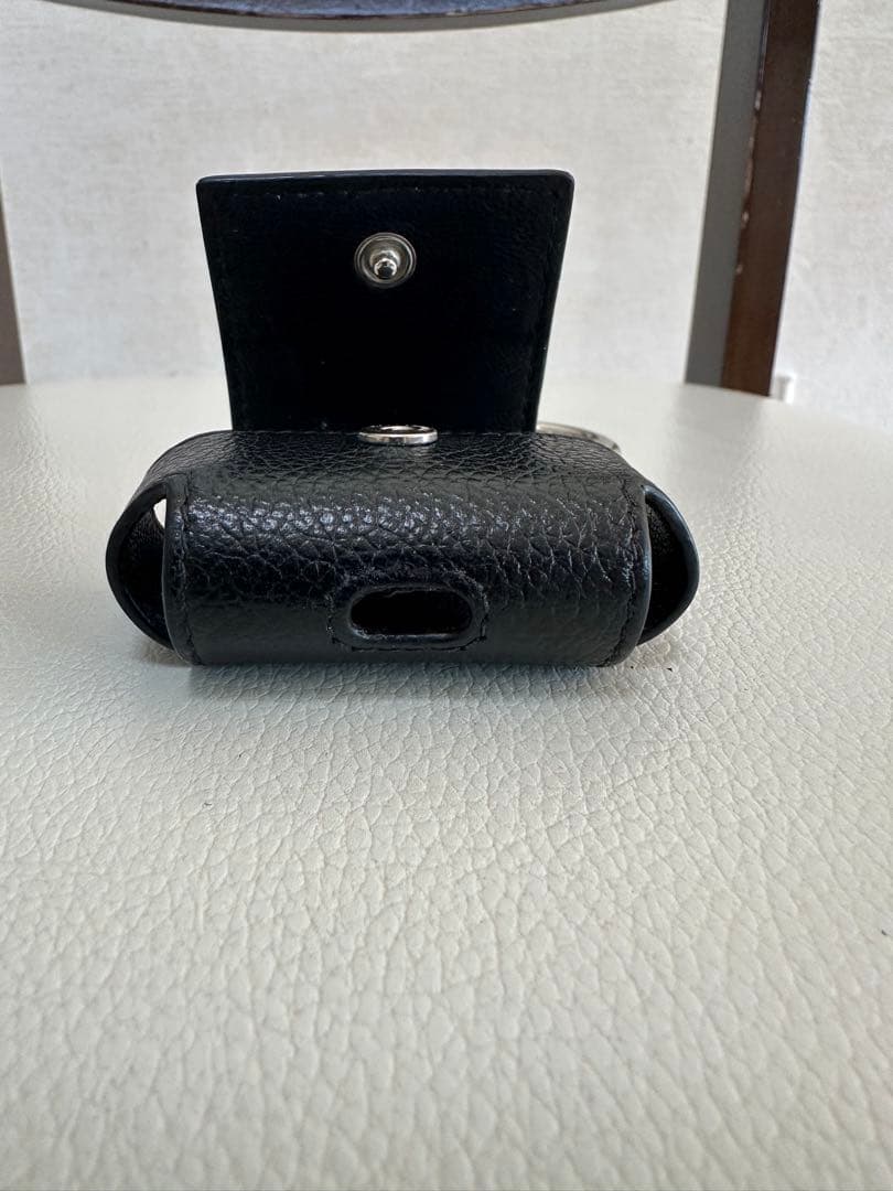 バレンシアガ ブラック レザー AirPods Pro用ケース 黒