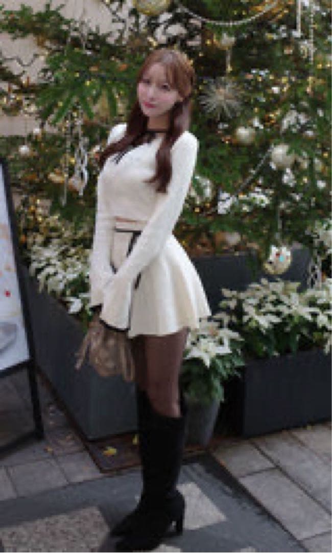 【即日発送】ウエストオープンリボンデザインニットミニワンピース　Darich