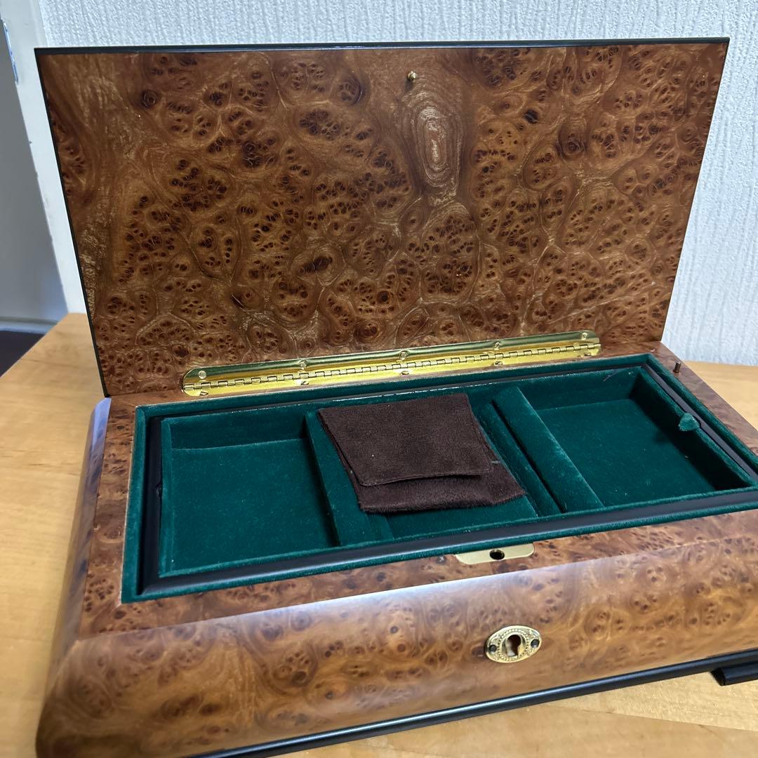 木製ボックス　オルゴール　ジュエリーボックス
