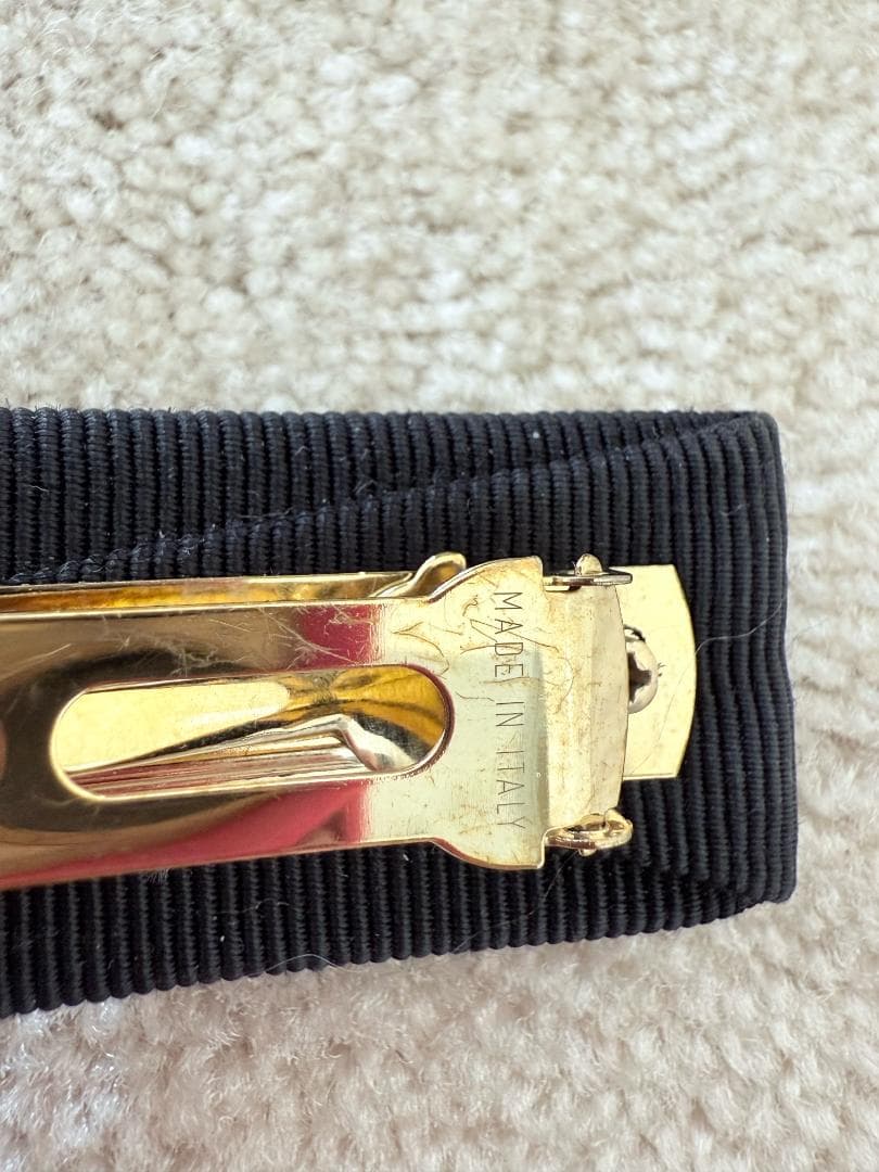 Ferragamoフェラガモ バレッタ ヴァラ ブラック ゴールド金具 リボン