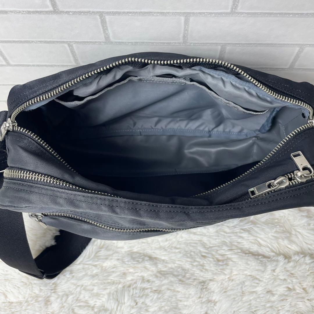 PORTER ポーター LIFT リフト ショルダーバッグ 二層 吉田カバン