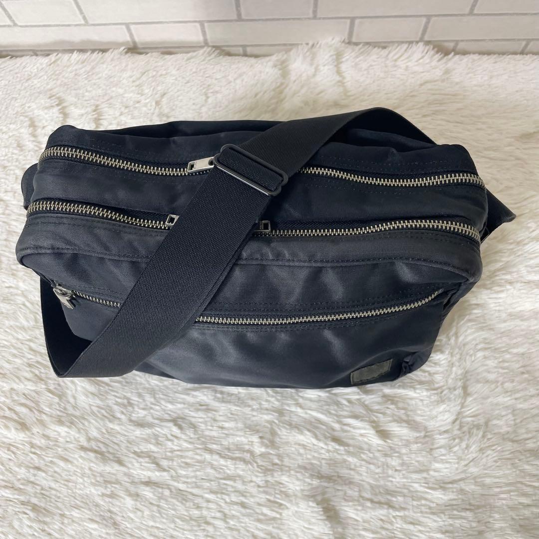 PORTER ポーター LIFT リフト ショルダーバッグ 二層 吉田カバン