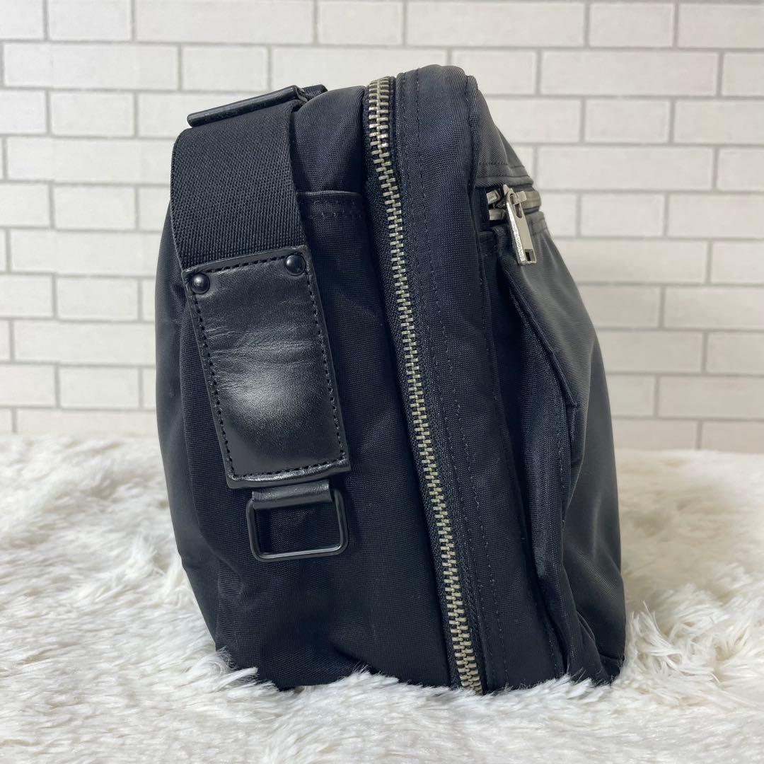 PORTER ポーター LIFT リフト ショルダーバッグ 二層 吉田カバン