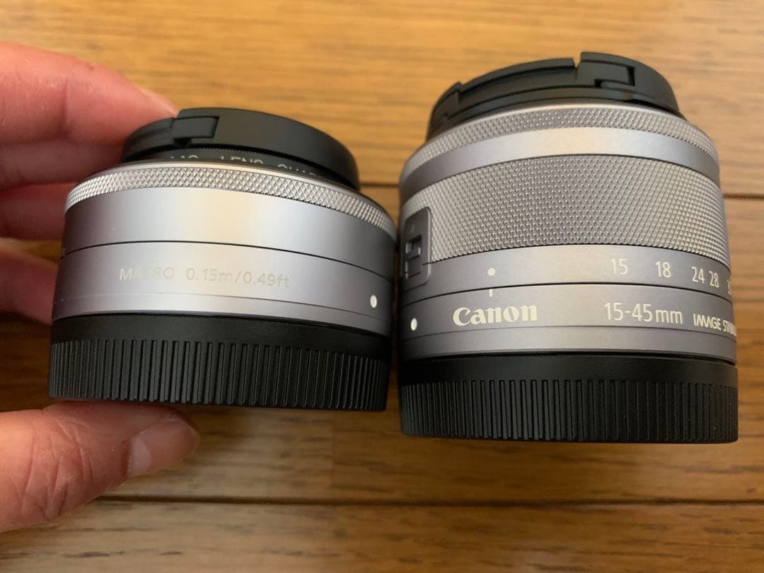 【中古品】Canon ミラーレス一眼カメラEOS M100+付属品セット