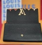 LOUIS VUITTON 黒 長財布　ポルトフォイヌ・カプシーヌ